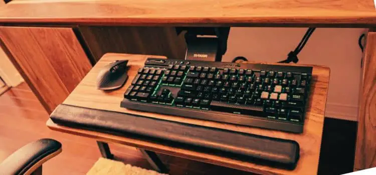 Keyboard Shelf under the desk